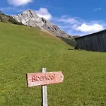 Lech Valley Σαλέ *